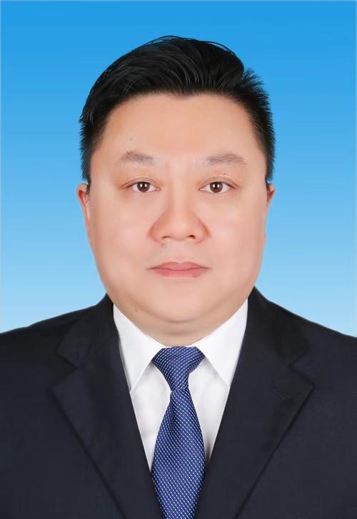 以栾杰斌为例 土木与水利工程学院学子的成长路径与专业实践